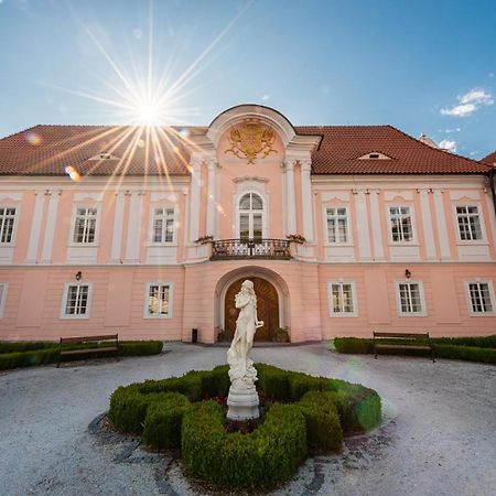 Zamek Hradek U Susice Hotell Exteriör bild