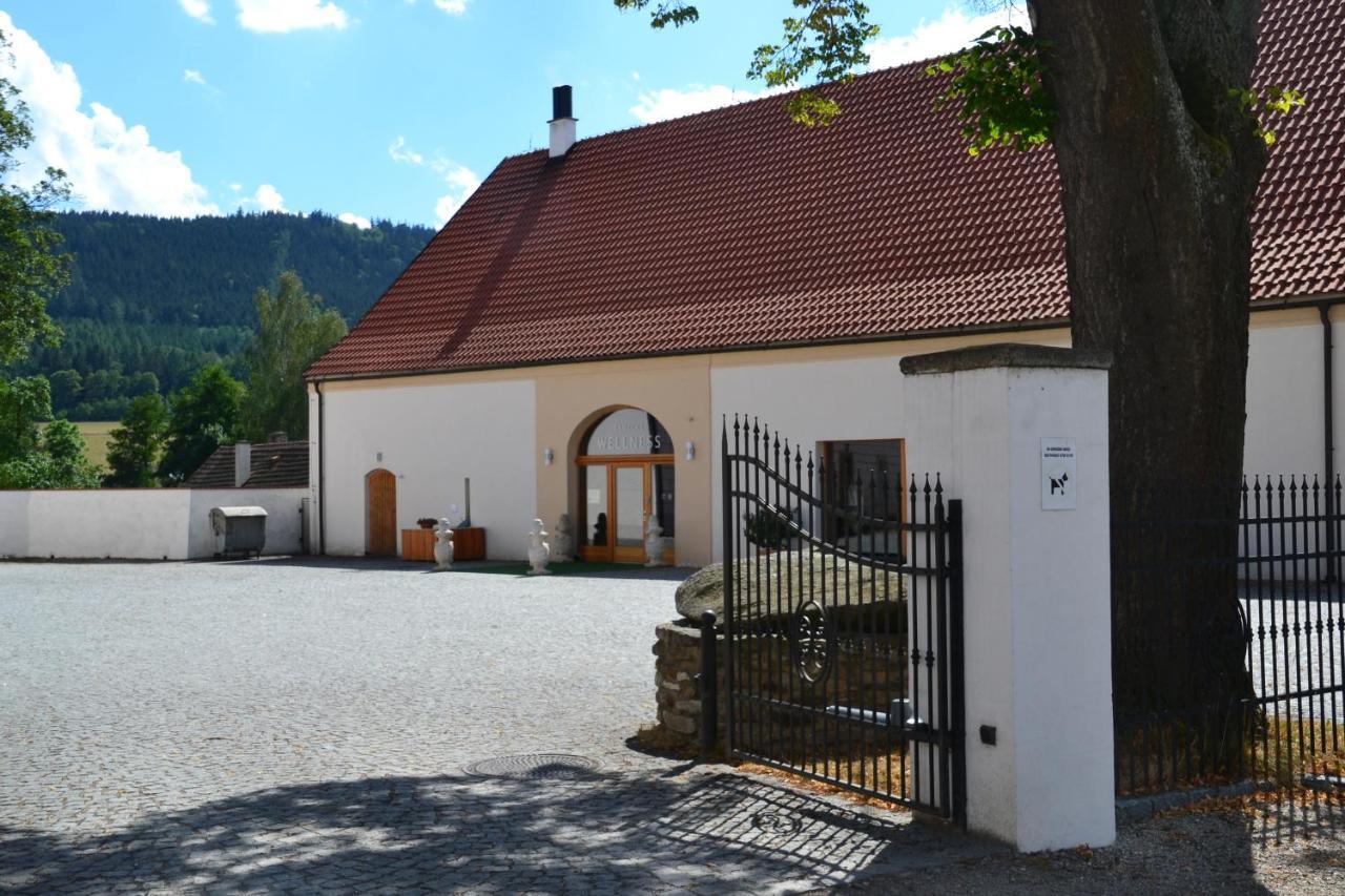 Zamek Hradek U Susice Hotell Exteriör bild