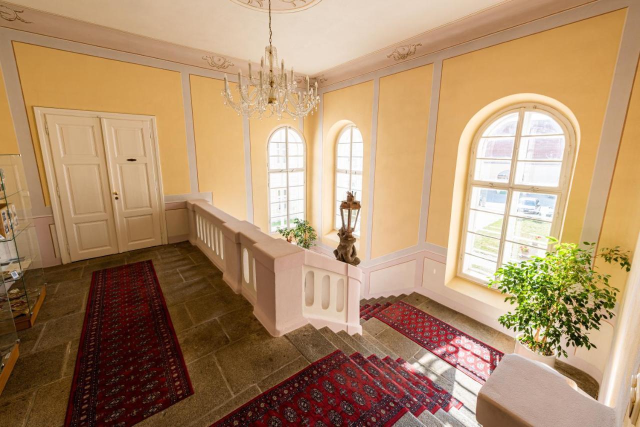 Zamek Hradek U Susice Hotell Exteriör bild